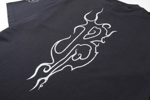 Camisetas estampadas a la moda con serigrafía duradera, costuras de primera calidad y tacto de algodón suave para uso diario. - Product Image 6