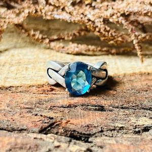 แหวนบลูโทแพซสไตล์โบฮีเมียนสำหรับผู้หญิง ดีไซน์เกลียวแบบชนเผ่า ทำจากทองเหลือง ชุบเงินออกซิไดซ์ ของขวัญขายส่ง - Product Image 4