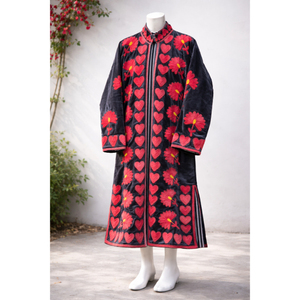 Chaqueta Larga de Terciopelo y Algodón SUZANI Hecha a Mano de la Mejor Calidad |   Abrigo de Invierno Boho Transpirable y Ecológico con Bordado Floral, Venta al Por Mayor - Product Image 1