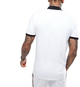 Polos de estilo callejero informales para hombre lisos de algodón 100% en blanco de color personalizado de alta calidad - Product Image 2