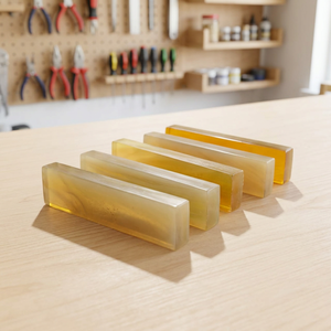 Tuerca de guitarra de cuerno natural hecha a mano para construcción y reparación de guitarra acústica, componente de instrumento para taller de luthier, venta al por mayor - Product Image 1
