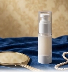 Crème raffermissante anti-âge au rétinol, soin anti-rides, hydratante, fabrication OEM ODM, MOQ 350 pièces, flacon pompe sans air 30g - Product Image 3