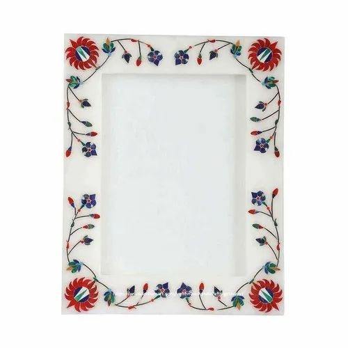 comme le montre l'image