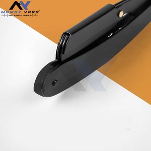 Rasoir droit professionnel en acier inoxydable, design noir élégant pour un rasage précis, coiffure, salon de barbier, toilettage - Product Image 4