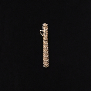 Pendentif en laiton de style antique avec motif grec plaqué or, taille 55x6MM - Product Image 1