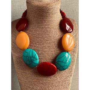 Collier moderne en résine et bois avec cristaux, accessoire de mode polyvalent - Product Image 6