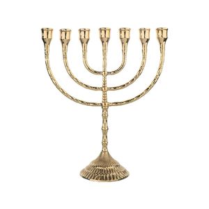 Candelabros Menorah Premium Hechos a Mano con Acabado Metálico de Alta Calidad, Ideales para la Decoración de Celebraciones Familiares de Hanukkah - Product Image 5