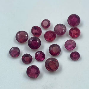 สปิเนลสีแดงคุณภาพสูงธรรมชาติ 4.25 กะรัต 16 เม็ด ทรงกลมเจียระไนแบบบริลเลียนท์ ขนาด 3-4 มม. สำหรับทำเครื่องประดับ - Product Image 1