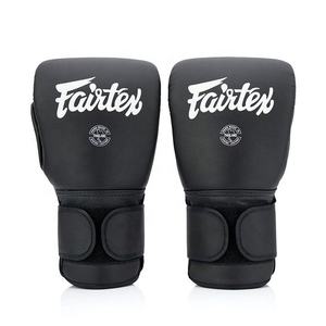 นวมชกมวย Fairtex หนังแท้ น้ำหนักเบา สำหรับฝึกซ้อมและแข่งขัน มวยไทย ซานด้า MMA - Product Image 4