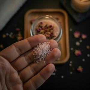 Sal de Baño Rosa del Himalaya Natural Ecológica Premium Tallada para Spa y Jardín, Cristal Mineral Desintoxicante con Mezcla de Aceites Aromáticos Relajantes para el Cuidado - Product Image 5