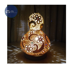 สินค้าขายดี กระบอกน้ำมะระแห้ง – งานฝีมือจากมะระธรรมชาติที่ยั่งยืน สำหรับของที่ระลึกและขายส่ง - Product Image 1