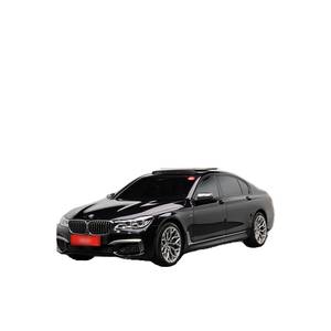 BMW Serie 7 M760Li XDrive 2022, Emisión Euro V, Caja de Cambios Automática, Asientos de Cuero, 117.038 km, Volante a la Izquierda - Product Image 1