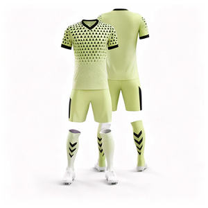 Camiseta de Fútbol de Alta Calidad |   Tallas para Hombres, Mujeres y Jóvenes |   Ropa Deportiva Ligera de Secado Rápido al por Mayor - Product Image 4