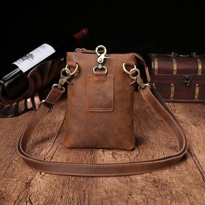 Sac messager en cuir noir haut de gamme, résistant à l'eau et au vent, très tendance et très vendu - Product Image 5