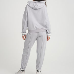 Vêtements de sport décontractés pour femmes de haute qualité, ensemble deux pièces, sweat-shirt et pantalon évasé, vêtements d'hiver, dernières tendances en matière de vêtements de sport pour femmes - Product Image 2