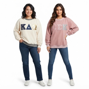 Sudadera Oversize Azul Claro para Mujer con Apliques de Letras Griegas y Ribete de Cuadros, Estilo Casual - Product Image 4