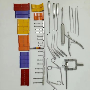 Kit de rétracteur lombaire manuel avec outils de laminectomie en acier inoxydable pour les procédures de chirurgie orthopédique - Product Image 1