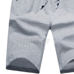 Pantalones Cortos Ligeros de Corte Holgado para Hombre, Hechos con Tela Suave y Transpirable, Ideales para Días de Verano con un Estilo Moderno y Elegante - Product Image 5