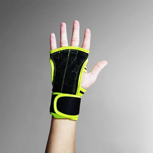 Custom Fluorescent Green Half Finger Weight Lifting Gloves PU Gym Fitness Training Gloves with Adjustable Wrist <b>Strap</b> - Product Image 4