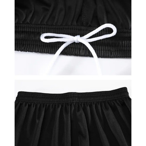 Conjunto de Camiseta de Fútbol Sublimada a Rayas Rojas y Negras para Hombre, Manga Corta, Absorbe la Humedad, Ajuste Atlético, Uniforme de Fútbol - Product Image 6