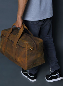Sac de voyage en cuir vintage personnalisé pour hommes sac de voyage de nuit Weekender sac de voyage en cuir Crazy Horse de grande capacité pour hommes - Product Image 2
