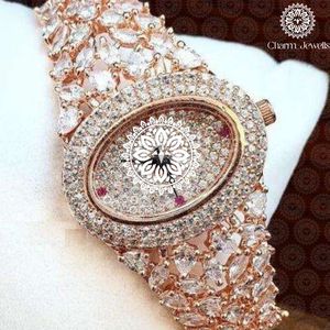ชาร์ม จิวเวลส์นาฬิกาข้อมือผู้ชายสุดหรูสไตล์วินเทจ สีโรสโกลด์ สแตนเลสสตีล หน้าปัดประดับเพชร ระบบอนาล็อก สายแบบกลไก ขนาด 30 มม. - Product Image 6