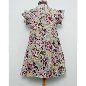 Camisetas sin mangas con estampado floral 100% algodón para mujer, manga corta, cuello redondo con botones, tela suave y transpirable, estilo dulce - Product Image 5