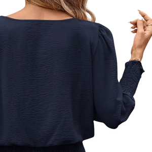 Chemise pour femme en popeline bleu marine, col rond, manches longues, coupe ample, couleur unie vintage - Product Image 4