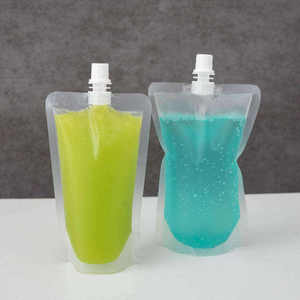 Bolsas de Plástico BOPP+PET+PE al por Mayor con Boquilla, 200ml 30ml, Desechables, Grado Alimenticio, para Bebidas y Jugos, Empaque Vertical, OEM Vietnam - Product Image 1