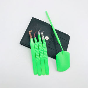 Pinces à cils anti-magnétiques en acier inoxydable de haute précision, pinces à extensions de cils pour usage professionnel en salon de beauté - Product Image 2