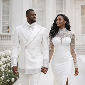 Traje de Novios Blanco – Vestido de Sirena con Cuentas para Novia y Traje Cruzado para Novio, Conjunto de Ropa Formal Personalizada - Product Image 1