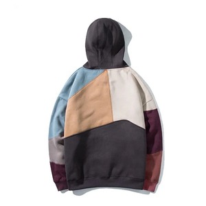 เสื้อฮู้ดดี้ผู้ชายผ้าฟลีซคอตตอน 100% หนานุ่ม พิมพ์ลายสกรีนเต็มแขน สีบล็อก ขายส่ง - Product Image 2