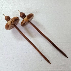 Juego de Hiladores de Madera Hechos a Mano, 2 Piezas, Acabado Satinado, Herramienta para Hacer Hilos - Product Image 3
