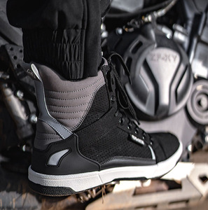 Black Genuine Leather <b>Knee</b>-<b>High</b> Motorcycle Touring Boots Anti-Slip Breathable Riding Shoes for All Seasons - Product Image 6