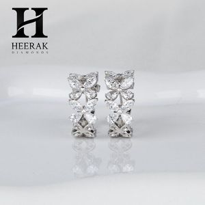 Pendientes de Aro Florales con Diamantes de Corte Marquesa en Oro de 14K, Fabricante de Joyería Fina de Lujo - Product Image 1
