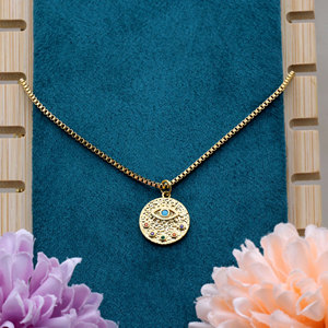 Collar con Colgante de Ojo Turco Chapado en Oro de Plata Esterlina 925, Medallón Redondo Texturizado con Circonitas Cúbicas Coloridas y Turquesa, Joyería al por Mayor - Product Image 6