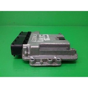Santa Fe - ECU et modules informatiques d'occasion - 3911027800 - Product Image 3
