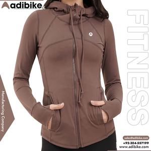 Veste à capuche légère et respirante pour femmes, évacuant l'humidité, logo personnalisé sur le devant, grandes tailles - Product Image 3