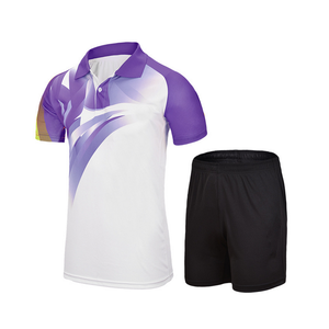 T-shirts et shorts de tennis personnalisés pour femmes, vêtements de tennis respirants en polyester sublimé, uniformes de badminton pour hommes - Product Image 4