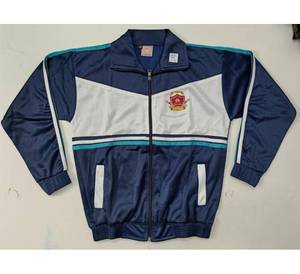 Ensemble de survêtement sportif en coton pour enfants unisexe, style élégant, pour l'école primaire, design et taille sur mesure - Product Image 1