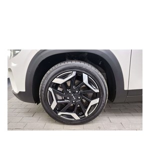 Kia Seltos 2023, 1.6 Turbo Gasolina, 2WD, Automático, Asientos de Cuero, Cámara Trasera, 45,645 km, Volante a la Izquierda - Product Image 4