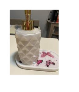 Distributeurs d'époxy en résine naturelle pour salles de bain, présentant une finition à motif de pierre unique pour un look sophistiqué - Product Image 6