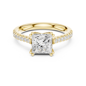 Anillo de Compromiso de Diamante Corte Princesa en Oro Amarillo con Banda Pavé, Elegante Anillo de Boda Solitario para Mujer - Product Image 4