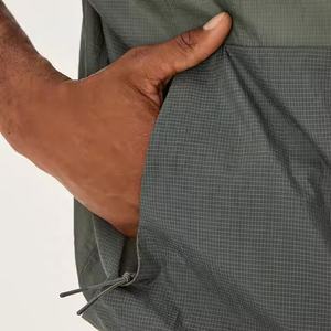 Venta al por mayor chaqueta cortavientos transpirable Casual moda a prueba de viento sudaderas con capucha 100% poliéster al aire libre Zip Up chaquetas cortavientos hombres - Product Image 4