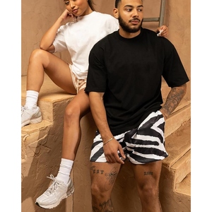 กางเกงขาสั้นกีฬาลายม้าลายสำหรับผู้ชาย ผ้าตาข่าย พิมพ์ลายกราฟิกแบบระเหิด น้ำหนักเบา ระบายอากาศได้ดี เหมาะสำหรับเล่นบาสเก็ตบอล ออกกำลังกาย หรือใส่ลำลอง - Product Image 5