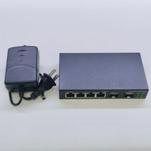 Switch Ethernet de bureau non géré 4 ports 2.5G avec 2 ports SFP+ 10G, Plug & Play, communication Full-Duplex IEEE802.3af/at PoE - Product Image 6