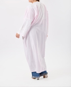Nouvelle Robe Abaya Modeste Style Vente en Gros Vêtement Islamique Ouvert sur le Devant pour Femmes Musulmanes Longue Robe en Polyester à Col en V et Manches Longues à Motifs Floraux - Product Image 6