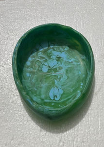 Bol ovale unique de couleur pêche entièrement personnalisé en résine mate avec des bords festonnés, écologique, pour les fêtes, la soupe, la salade, les animaux domestiques - Product Image 3