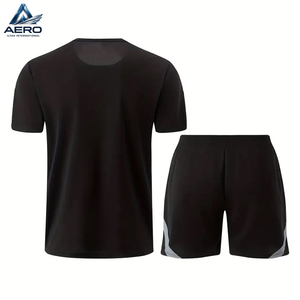 Conjunto deportivo para hombre de manga corta y pantalones cortos, transpirable, de secado rápido, holgado, para correr al aire libre, conjunto de camiseta de compresión y pantalones cortos. - Product Image 3