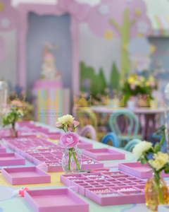 Chaise pour enfants en rotin faite à la main pour la location événementielle, les fêtes d'anniversaire, les mariages, les festivals et la décoration de lieux de réception pour enfants - Product Image 2